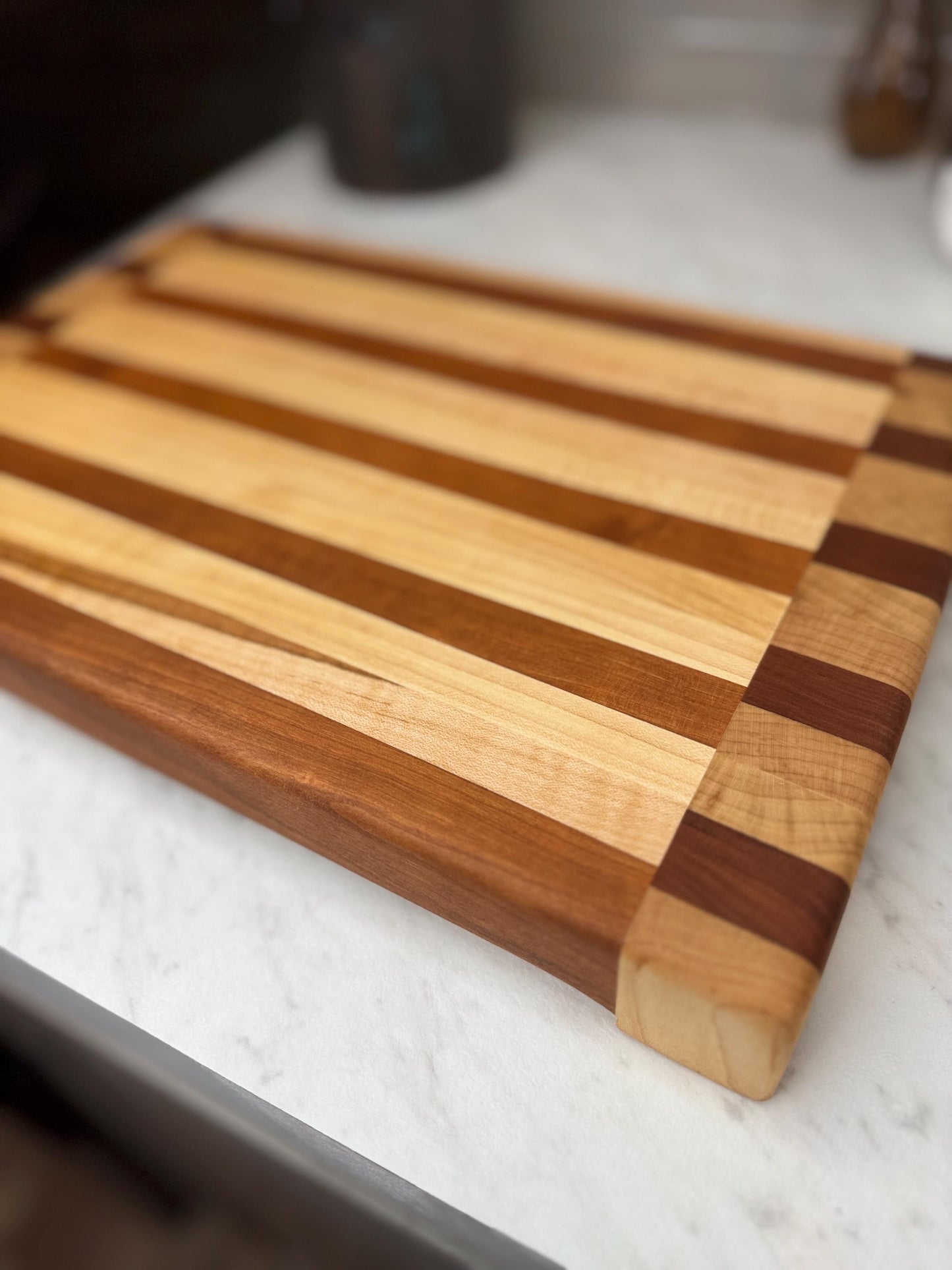 Maple/Cherry Cutting Board