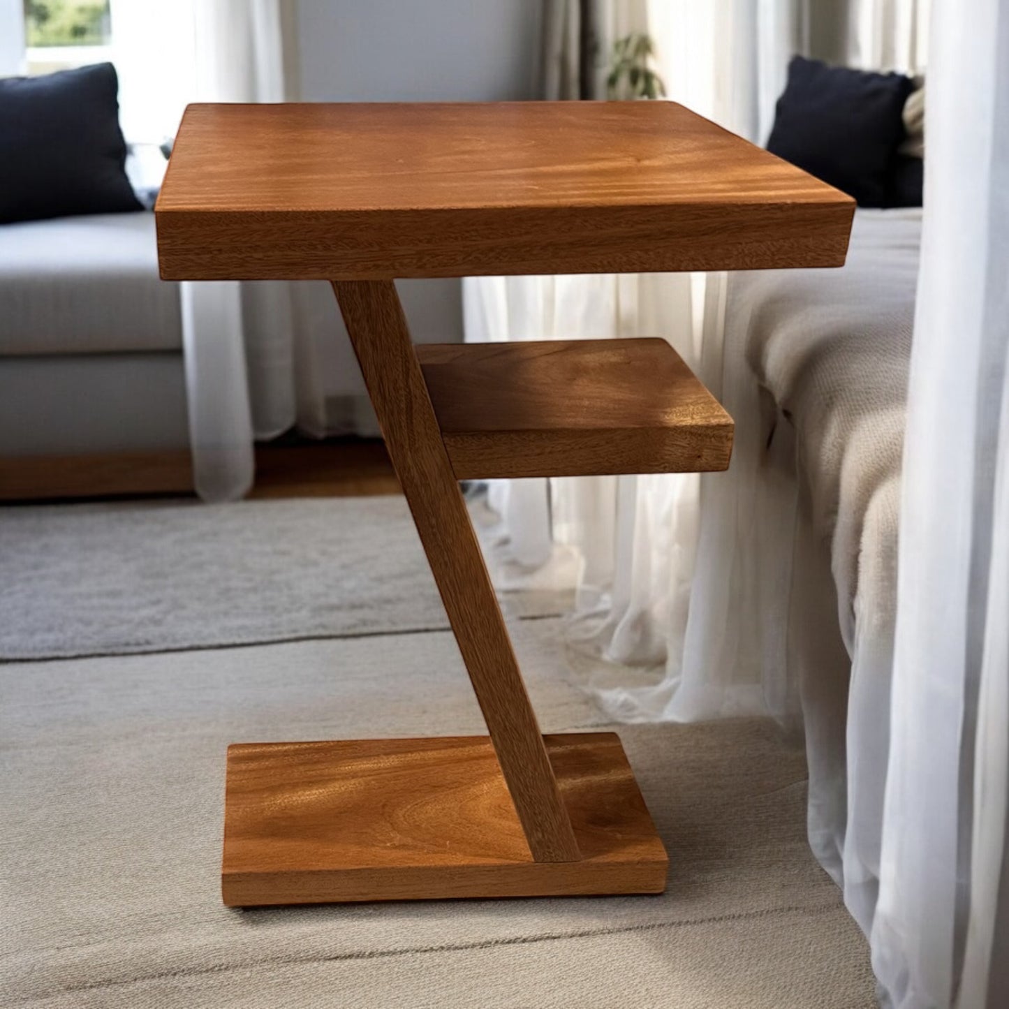 Manhattan End table